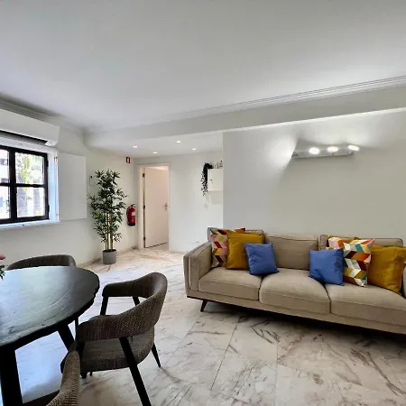 Apartment 3 By Homing